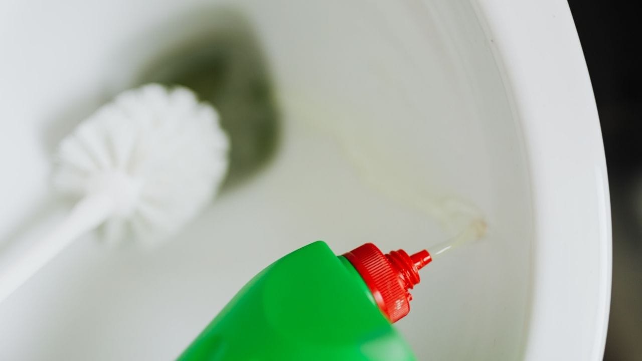 Toilet Cleaners for a Deep Clean