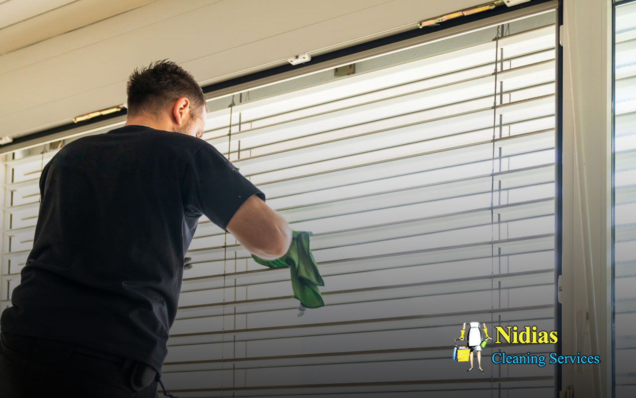 cleaning windows in a deep cleaning apartment